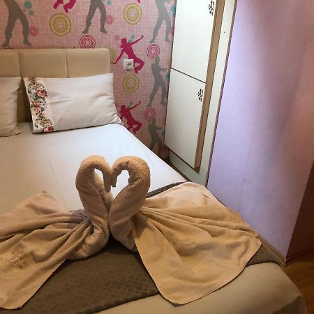 Aparment On Nano Hotell Tbilisi Exteriör bild