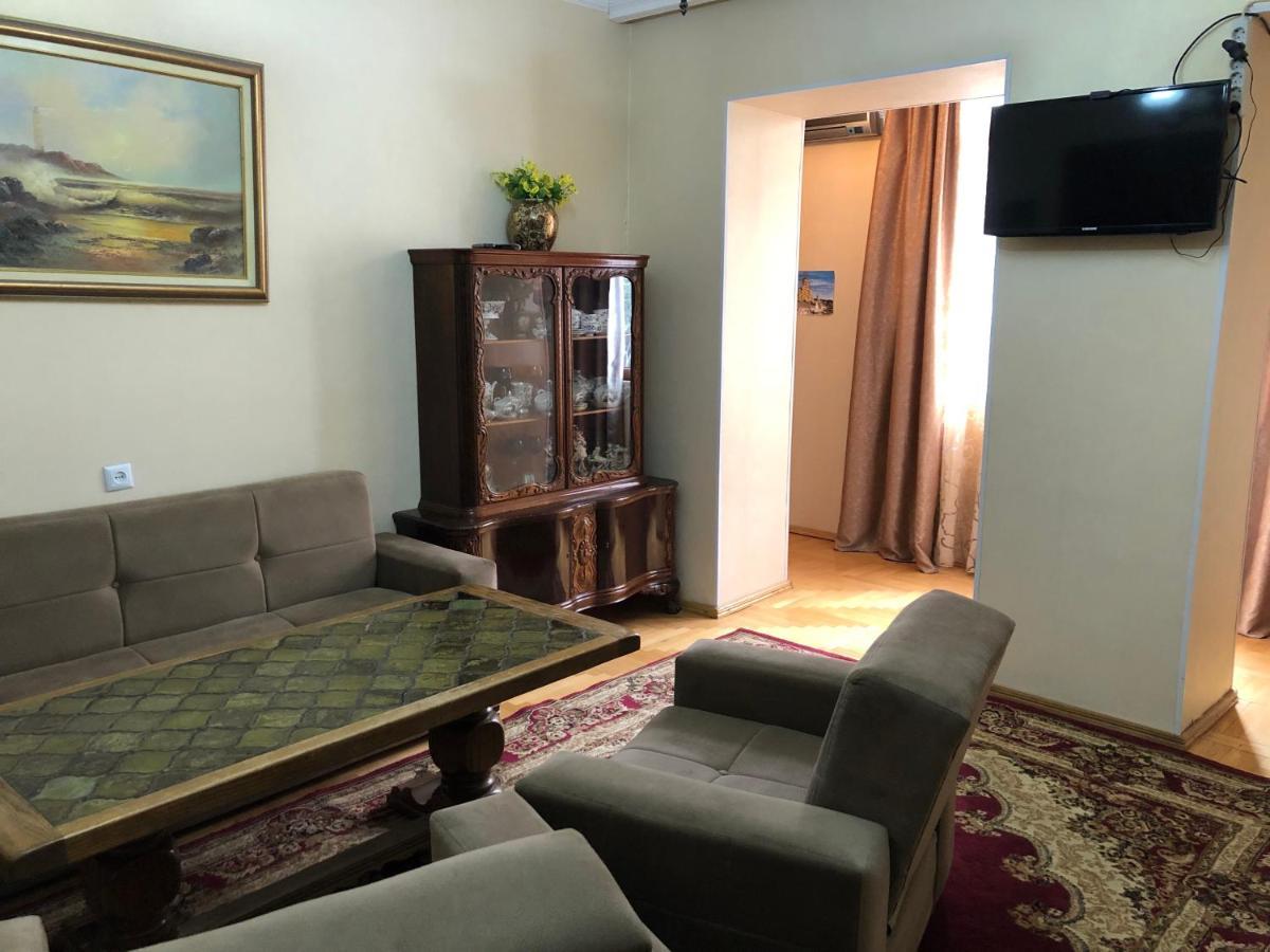 Aparment On Nano Hotell Tbilisi Exteriör bild